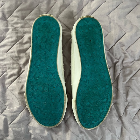 Blowfish Malibu Women’s Slip On White Sneakers - Picture 2 of 3